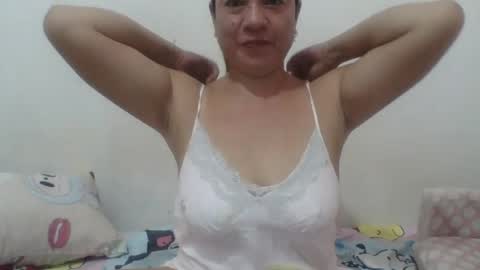 chubbymom19 online show from July 27, 5:40 pm