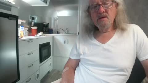chuck3355257141 online show from June 29, 1:14 pm