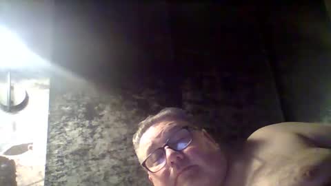 chunkyload72 online show from May 7, 12:12 am