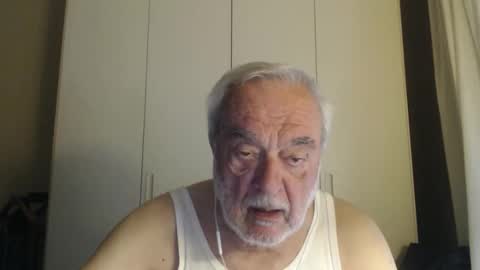 ciaoamoremio3 online show from May 24, 11:57 am