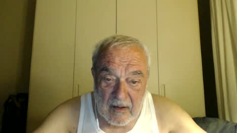 ciaoamoremio3 online show from July 2, 10:44 pm