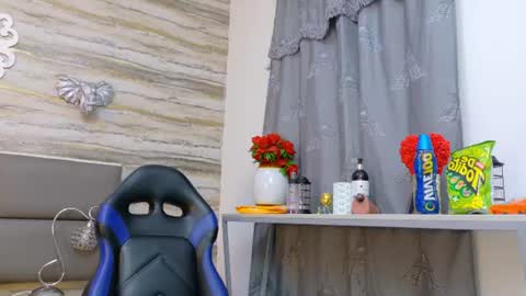 Clara Connor online show from August 12, 3:42 am