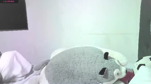 cieloo_777 online show from July 29, 2:07 am
