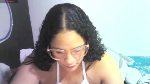 cieloo_777 online show from August 7, 4:23 am