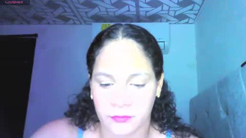 cieloo_777 online show from August 17, 10:48 pm