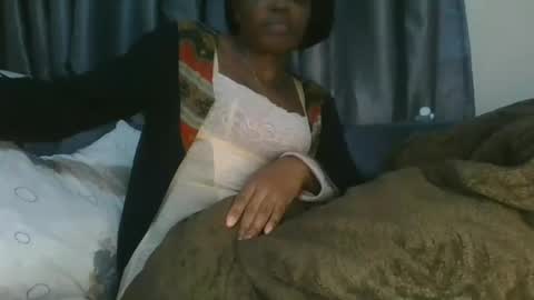 cilia petite online show from August 12, 1:30 am