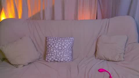 cindylovesmith online show from July 4, 9:55 am