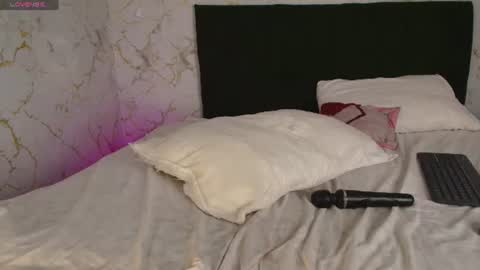 cinniaa online show from July 28, 7:53 pm