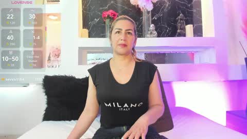 Cinthya  online show from May 23, 12:19 pm