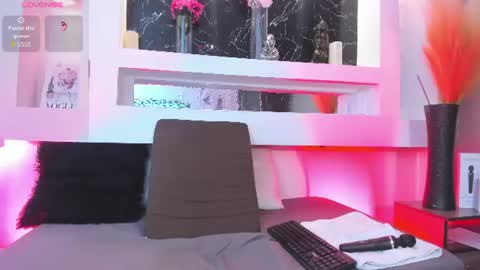 Cinthya  online show from June 10, 12:12 pm