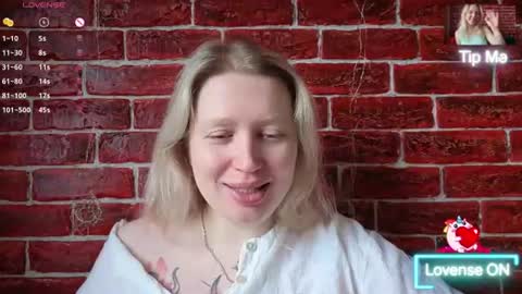citrusblissss online show from July 28, 3:23 am