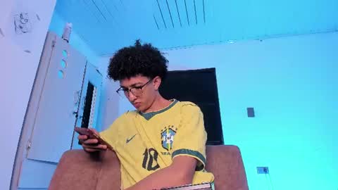 cj_davis1 online show from August 5, 7:50 am
