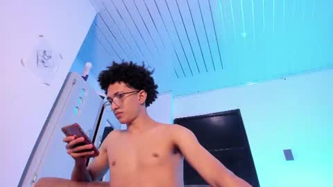 cj_davis1 online show from August 7, 7:52 am