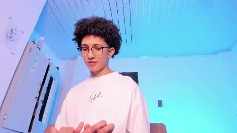 cj_davis1 online show from August 9, 5:41 am