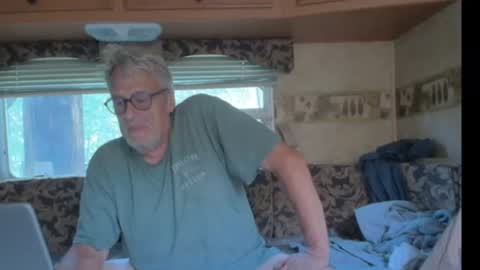 cjscout online show from August 15, 1:42 am