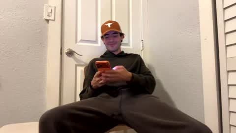 ckeefer96 online show from July 14, 1:00 am