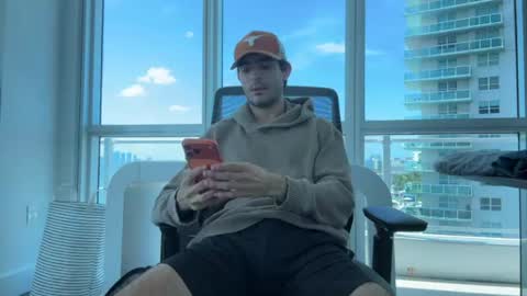 ckeefer96 online show from August 9, 8:10 pm