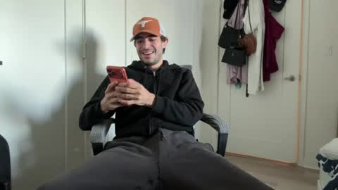 ckeefer96 online show from August 12, 10:45 pm