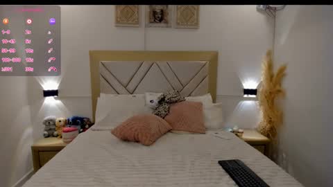 Claire 3 online show from February 26, 8:51 pm