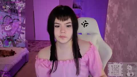 Claire online show from July 10, 5:19 pm
