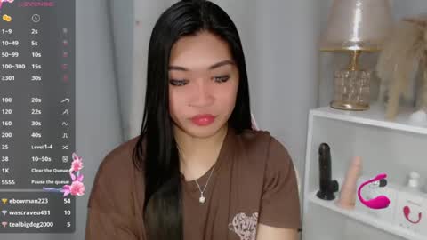 CLAIRE online show from August 11, 5:31 am