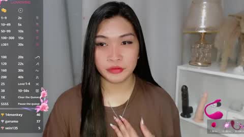 CLAIRE online show from August 12, 6:38 am