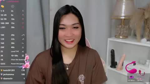 CLAIRE online show from August 12, 11:56 am