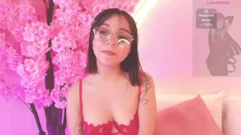 C L A R A online show from August 5, 3:59 am