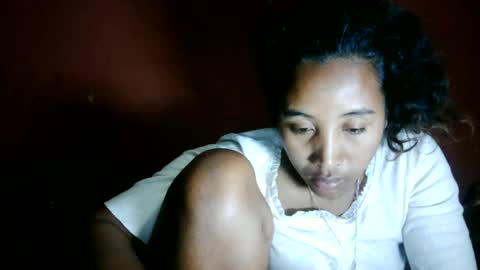 Clarah0123 online show from June 13, 7:00 pm