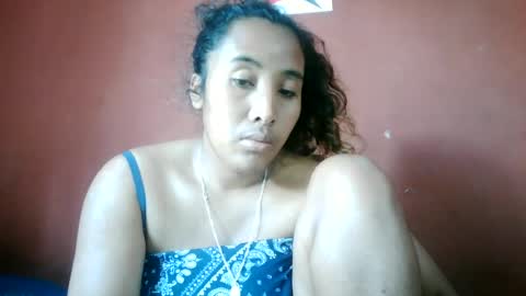 Clarah0123 online show from June 16, 11:19 am