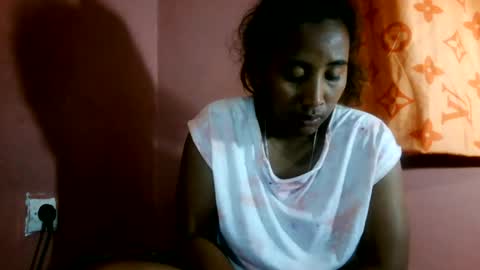 Clarah0123 online show from July 16, 7:03 pm