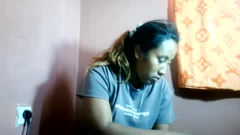 Clarah0123 online show from July 17, 7:52 am