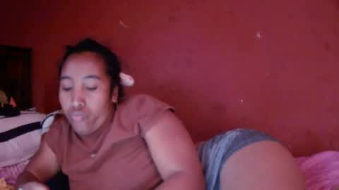 Clarah0123 online show from September 8, 11:17 am