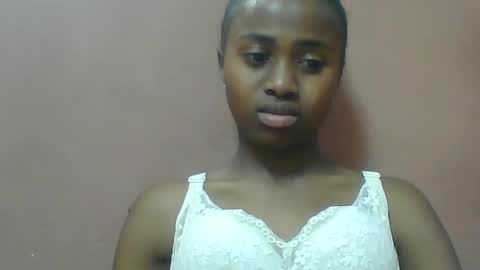 clarah860691 online show from August 14, 6:06 am