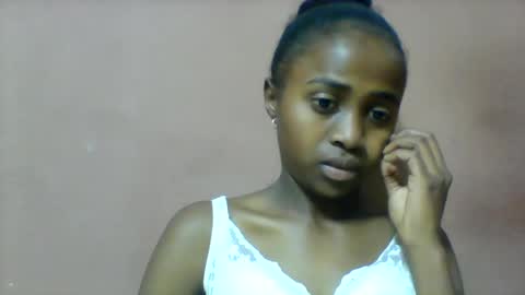clarah860691 online show from August 14, 2:32 pm