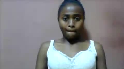 clarah860691 online show from August 14, 3:37 pm
