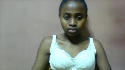 clarah860691 online show from August 14, 5:05 pm