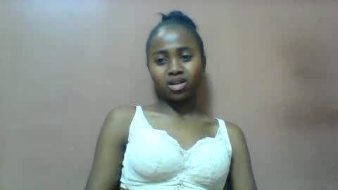 clarah860691 online show from August 15, 8:40 am