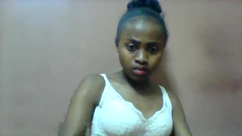 clarah860691 online show from August 15, 10:08 am
