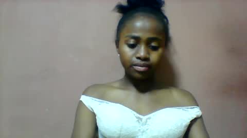 clarah860691 online show from August 15, 4:44 pm