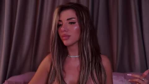 ClaraHazel online show from July 21, 8:49 am