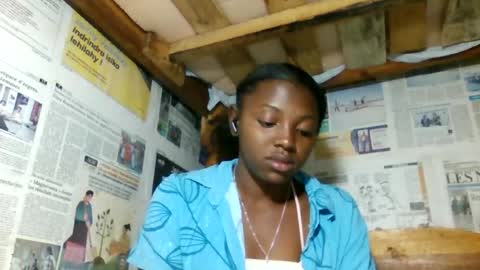 clarisse98 online show from July 13, 1:29 pm