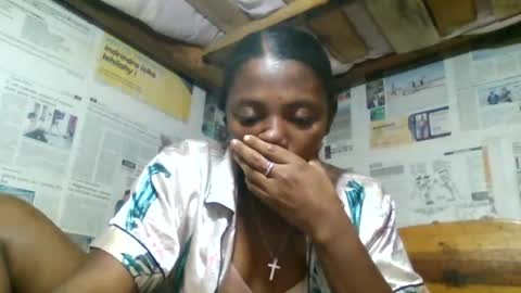 clarisse98 online show from August 1, 6:47 pm