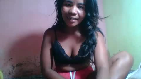 clarissezz online show from May 12, 1:00 pm