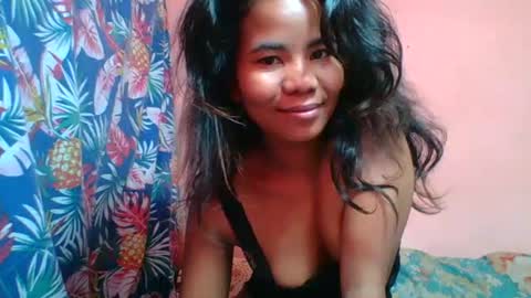 clarissezz online show from May 22, 7:10 am