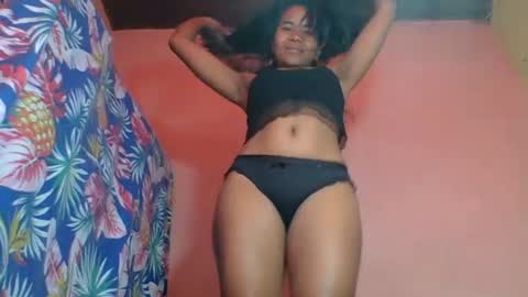 clarissezz online show from May 22, 8:16 am