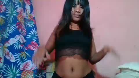 clarissezz online show from May 26, 8:26 am