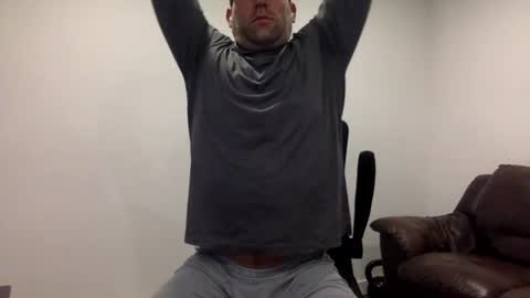 Clarke Cock online show from August 9, 5:41 am
