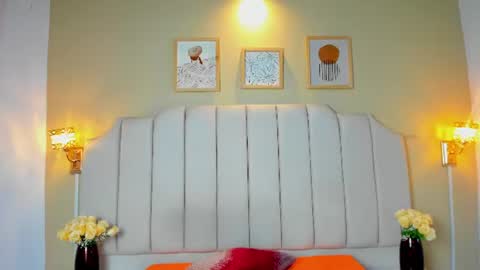 clarkkush_ online show from August 13, 3:37 pm