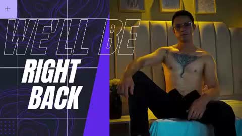 clarkkush_ online show from August 14, 11:19 pm